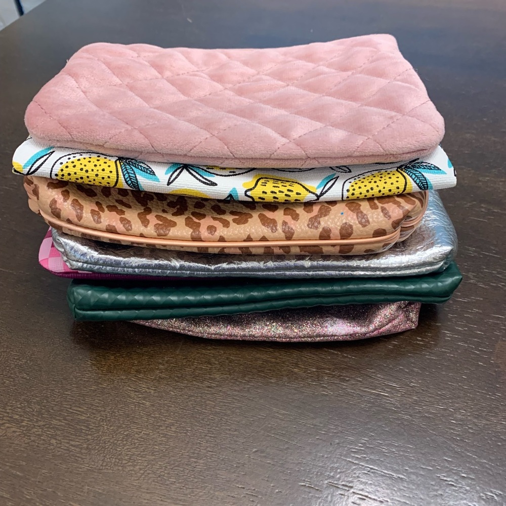 Ipsy Bags- 7 assorted prints